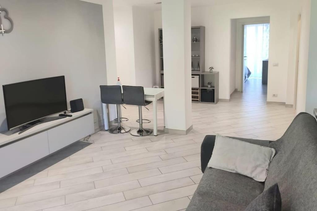 Ampio Bilocale in Zona Porta Vittoria / Corso Lodi 1