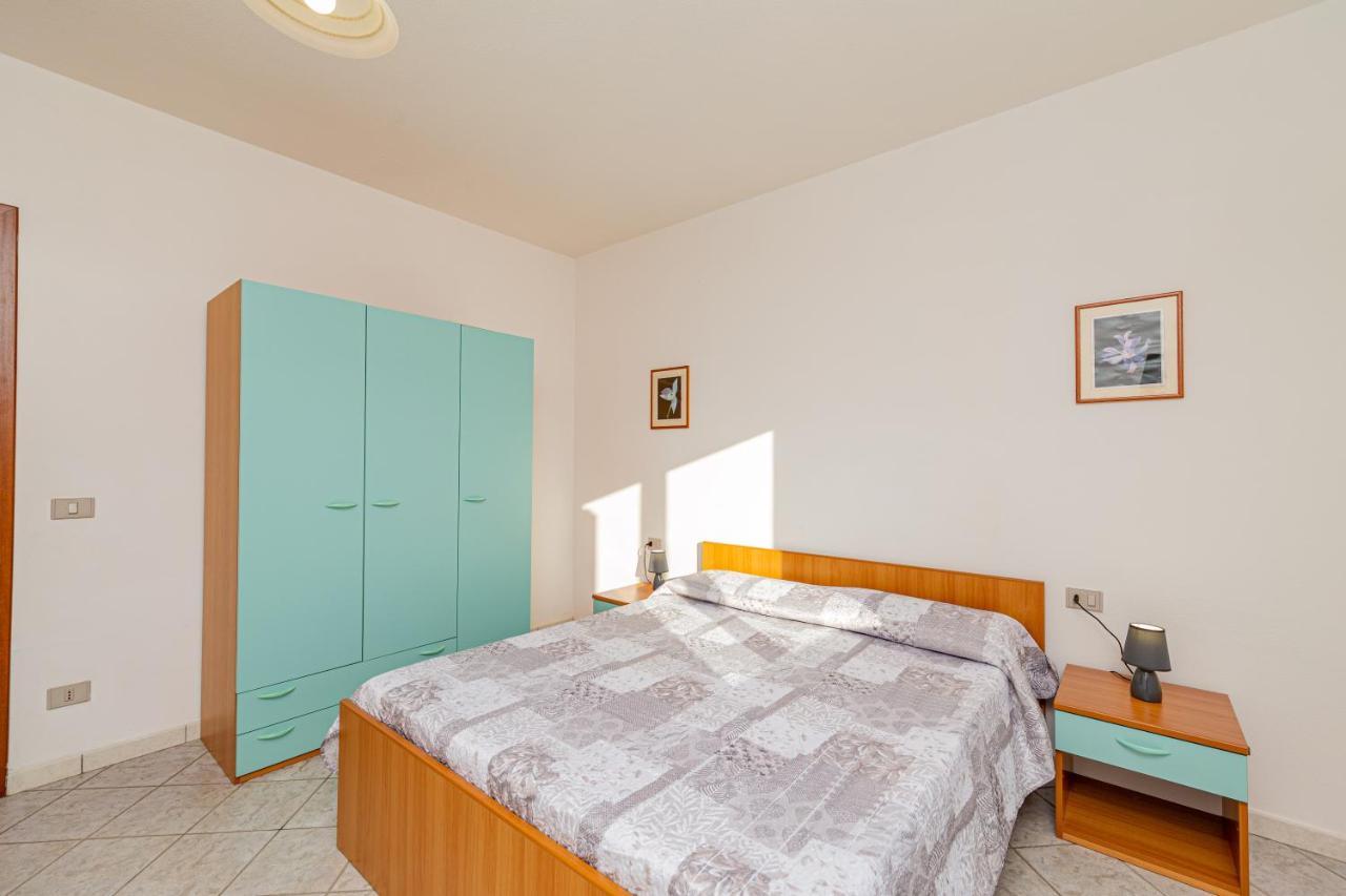 Appartamento Sette Posti Vicino Al Centro di San Teodoro 1