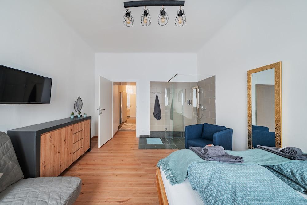 3 Bedrooms - 75sqm - 15 Min. City Center