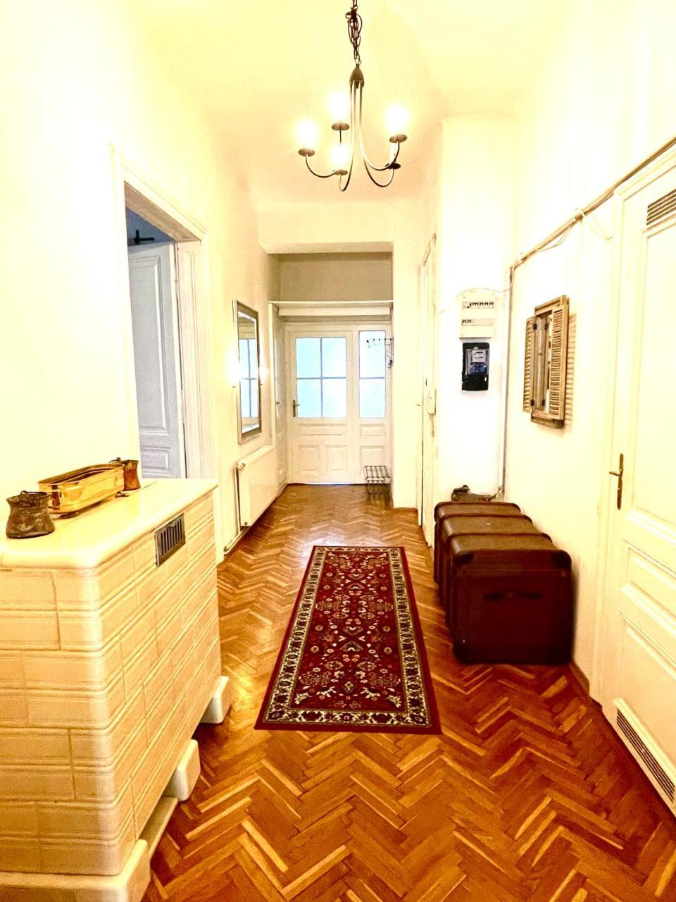 King Apartments | Contactless Check-In 1