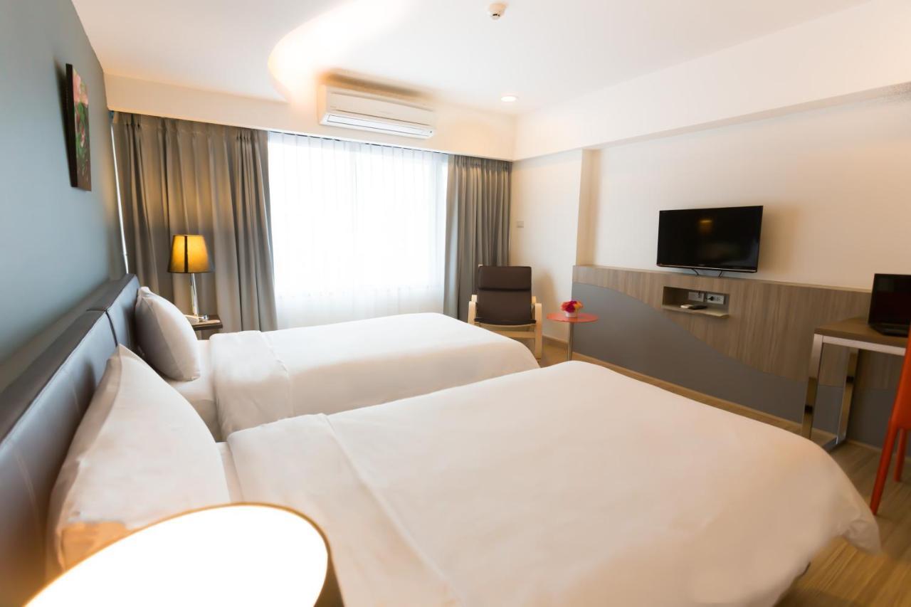 Grand Tower Inn Sathorn (SHA PLUS+)