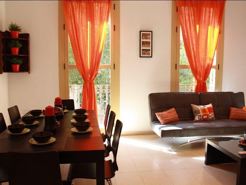 Diagonal Residence