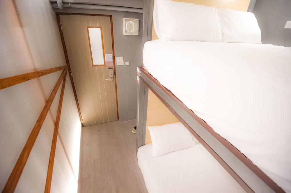 Glur Central Pratunam