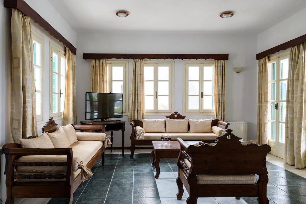 Scorpios Beach Santorini