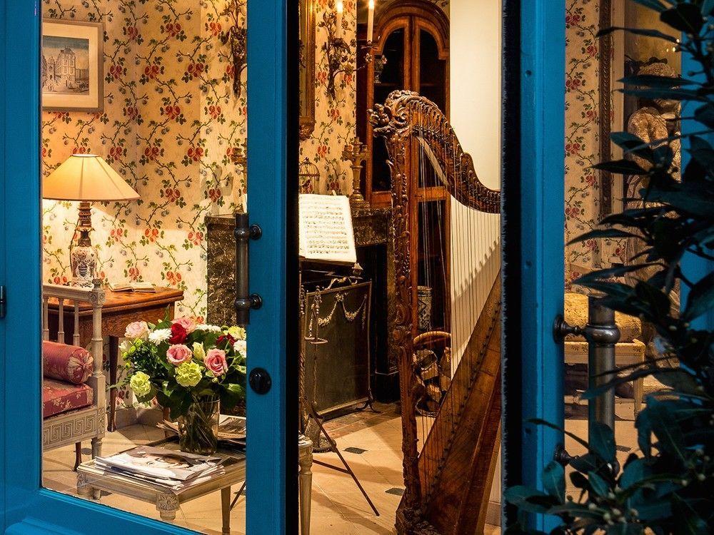 Caron de Beaumarchais