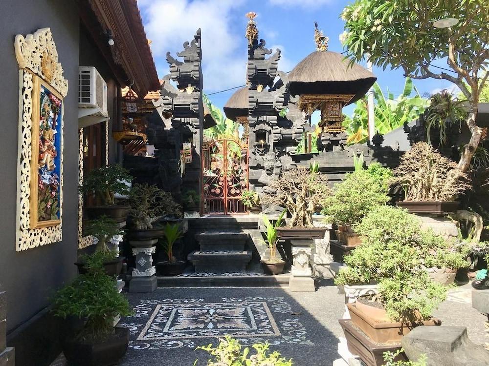 Mikuk Homestay (Adults only)