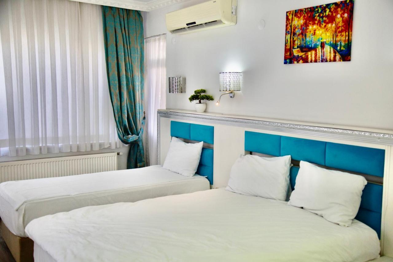 Fish Gold Apart Suites