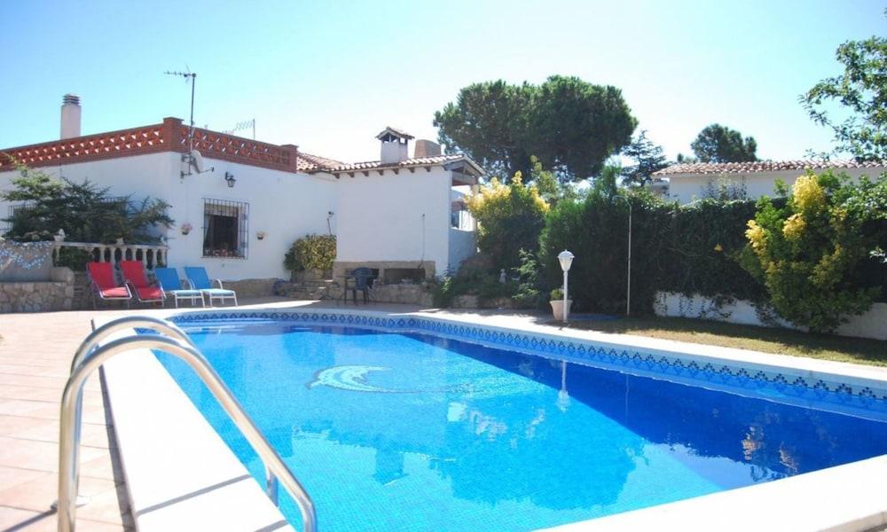 Villa in Lloret de Mar - 104821 by Mo Rentals