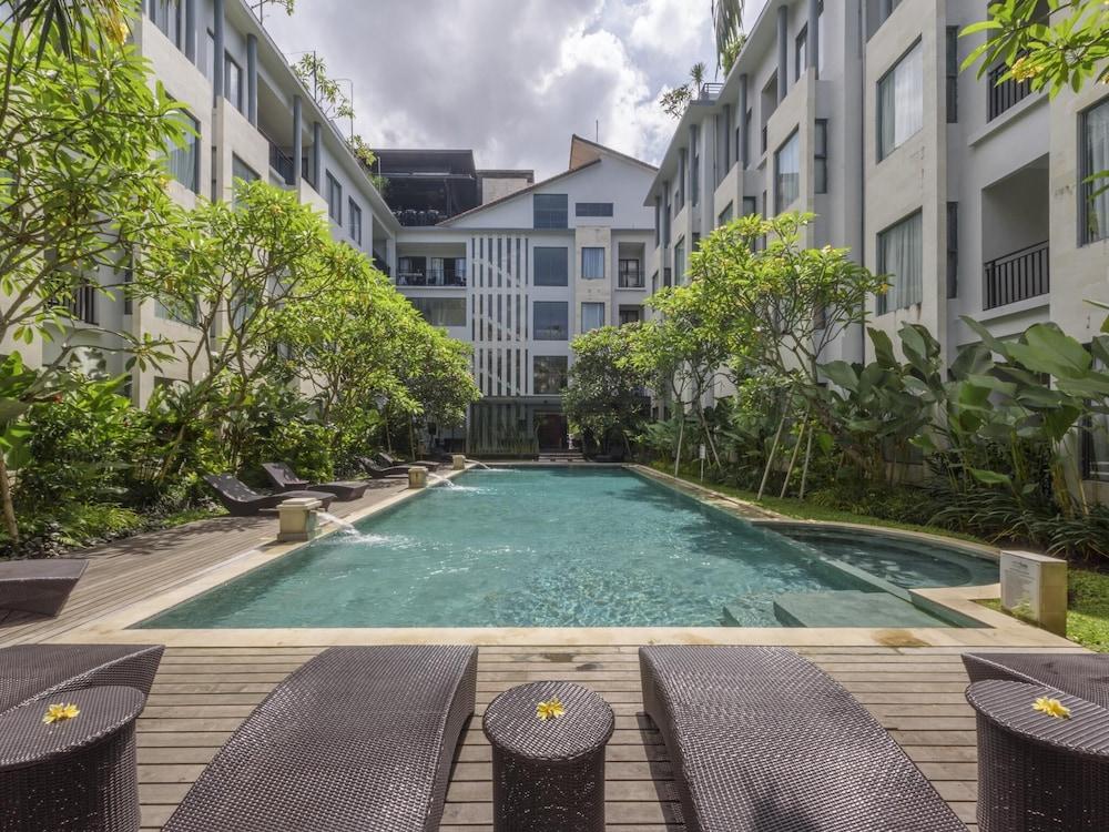 Umalas Hotel & Residence