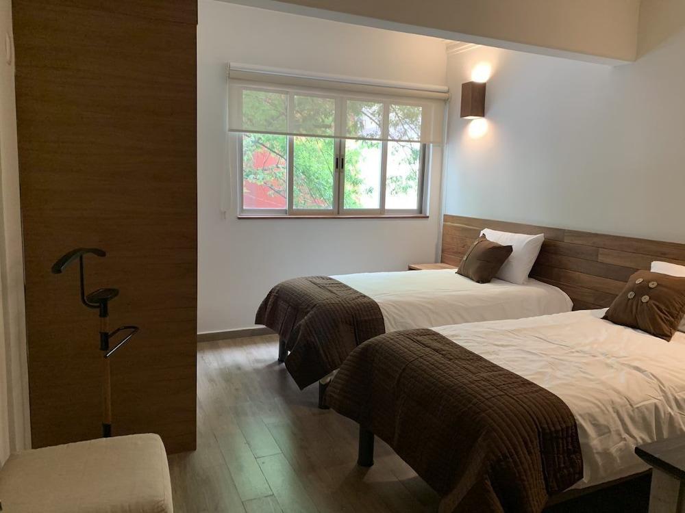 Juub Modern Studio in Central Cdmx