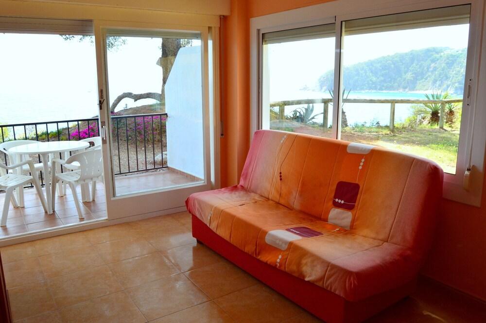 Appartements Sol Y Mar - Cala Llevado 03