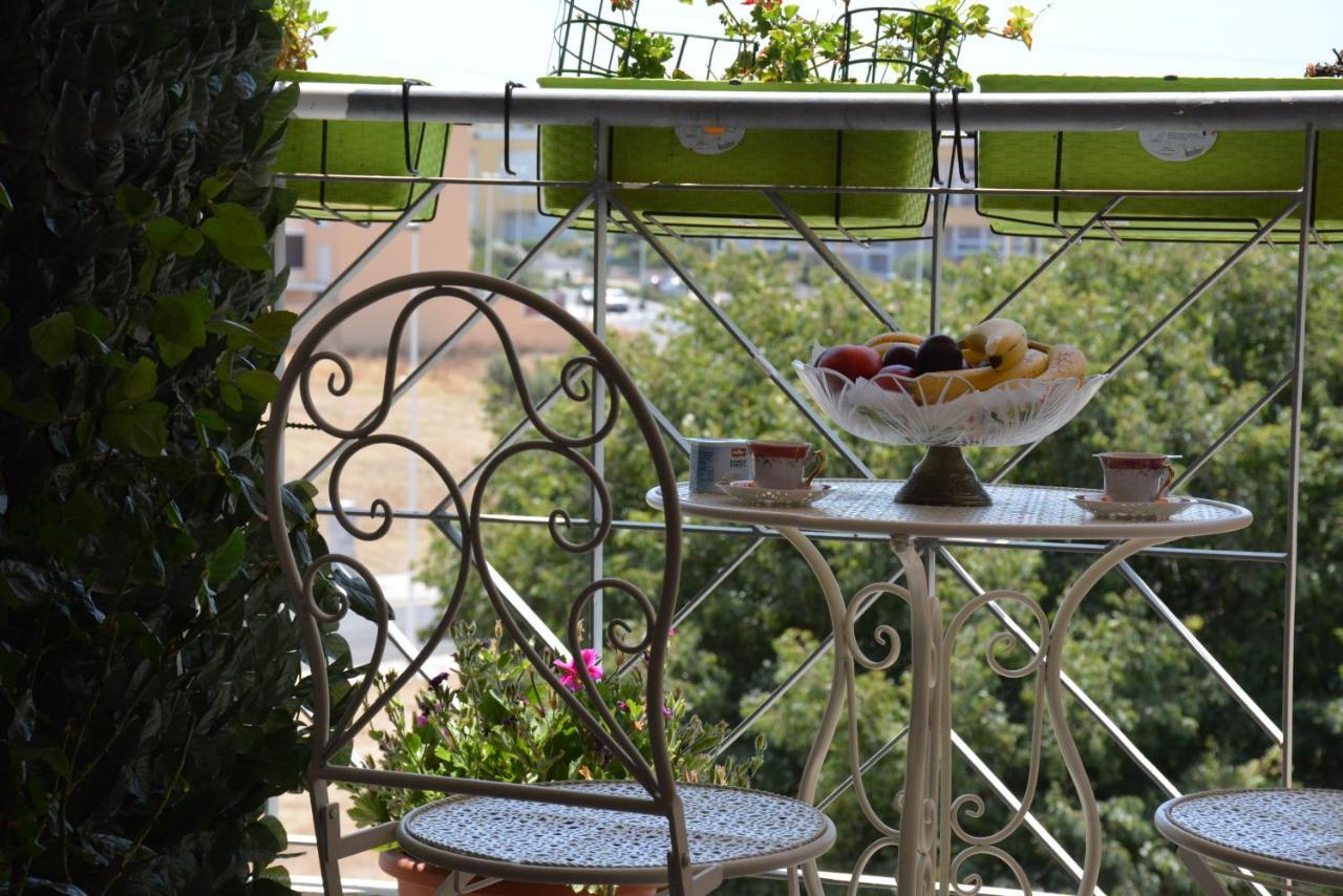 Giardini E Mare