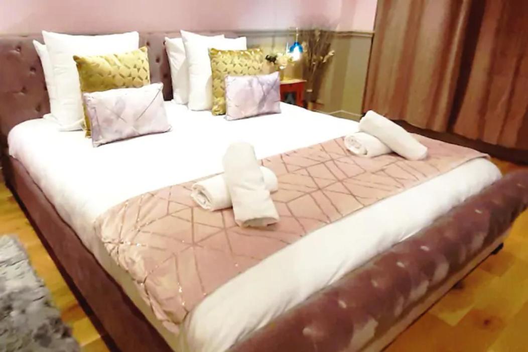 Luxury Suite Paris Republique