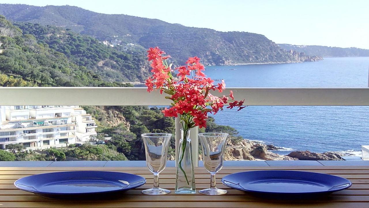 ⭑ Sea Views + Private Beach. What Else? ⭑