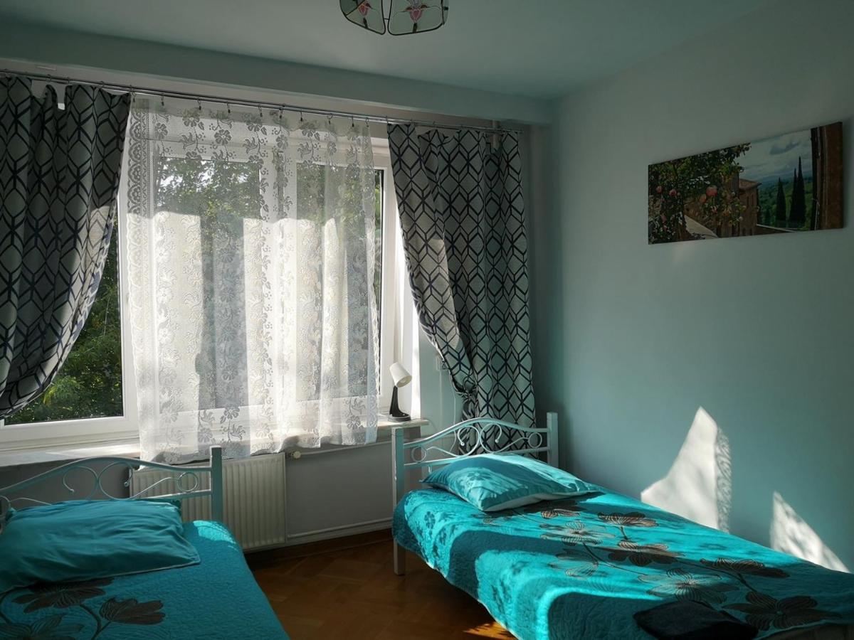 Mira Rent House