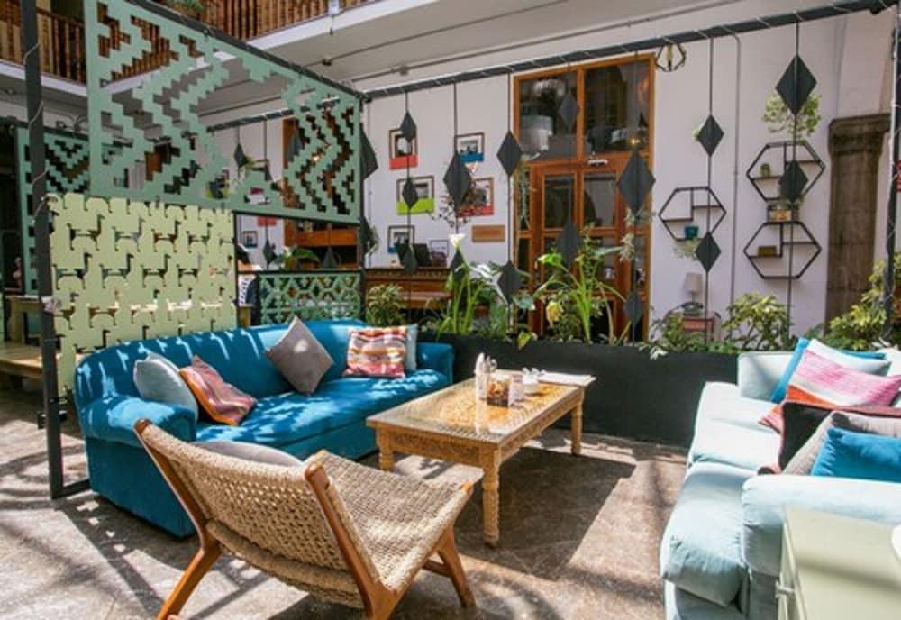 Selina Plaza de Armas Cusco