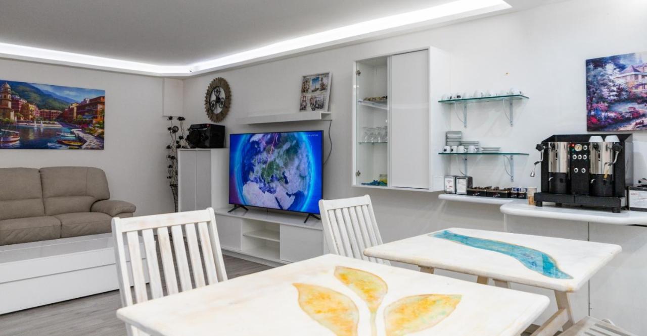 Gemelli Guest Houses