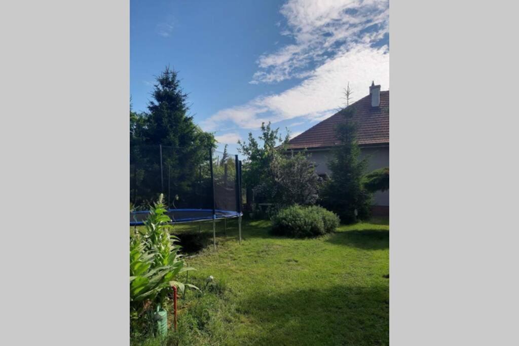 Klid Časů Dávno Minulých Hned Za Prahou