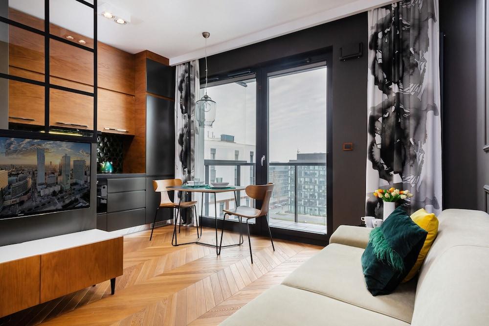 Apartment Konstruktorska by Renters