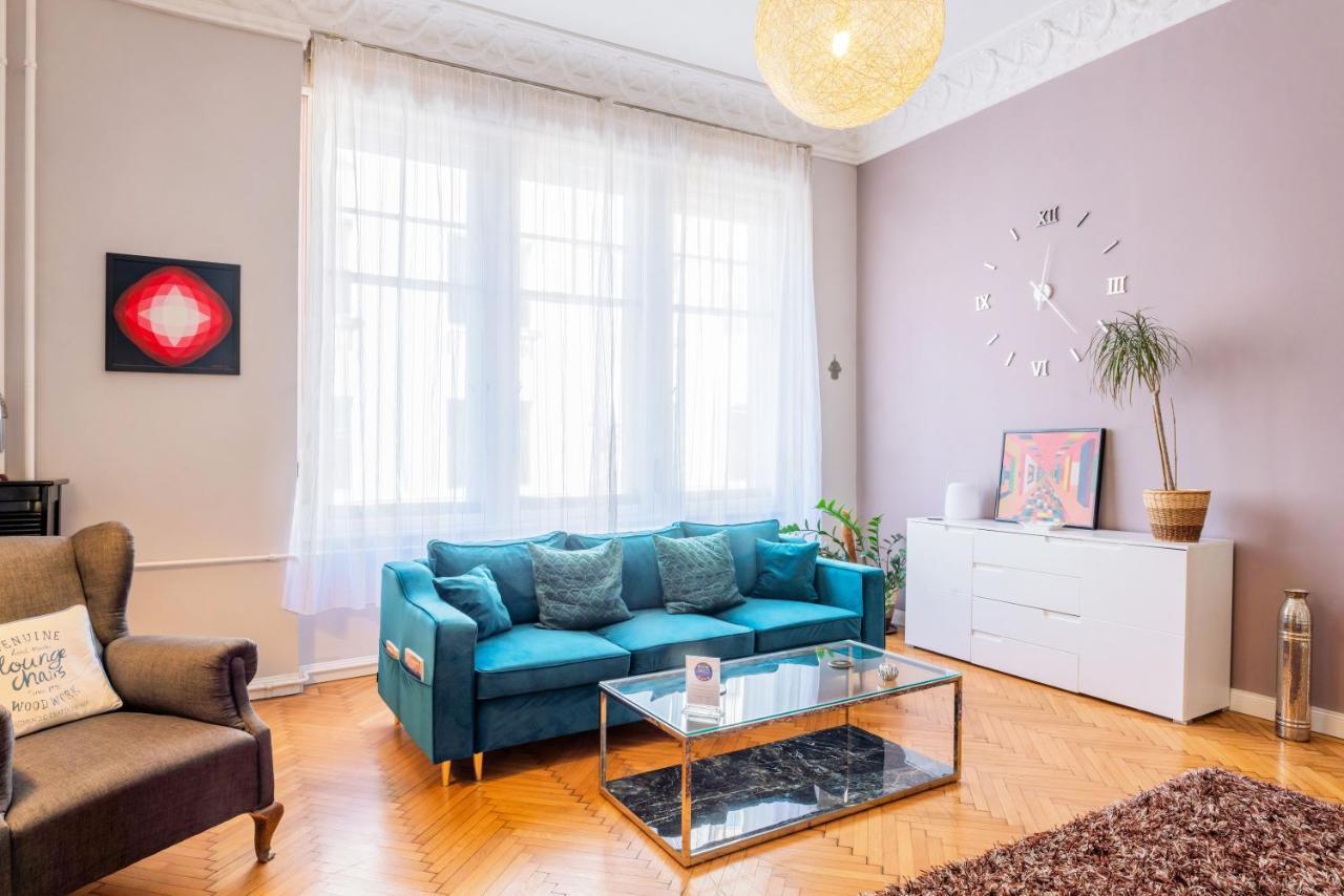 Sleep'n Budapest - Free Airport Transfer