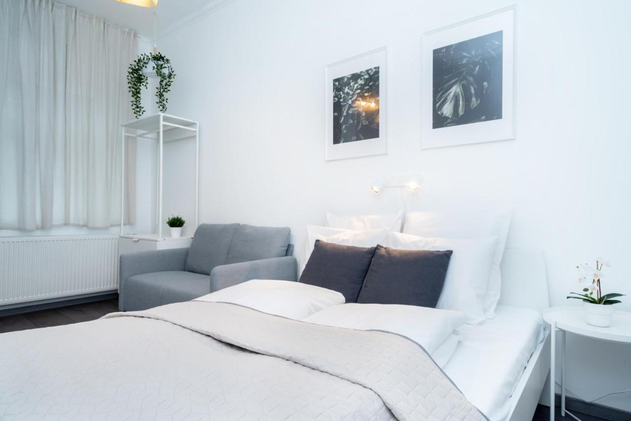 Ideal New Apartment in the Center