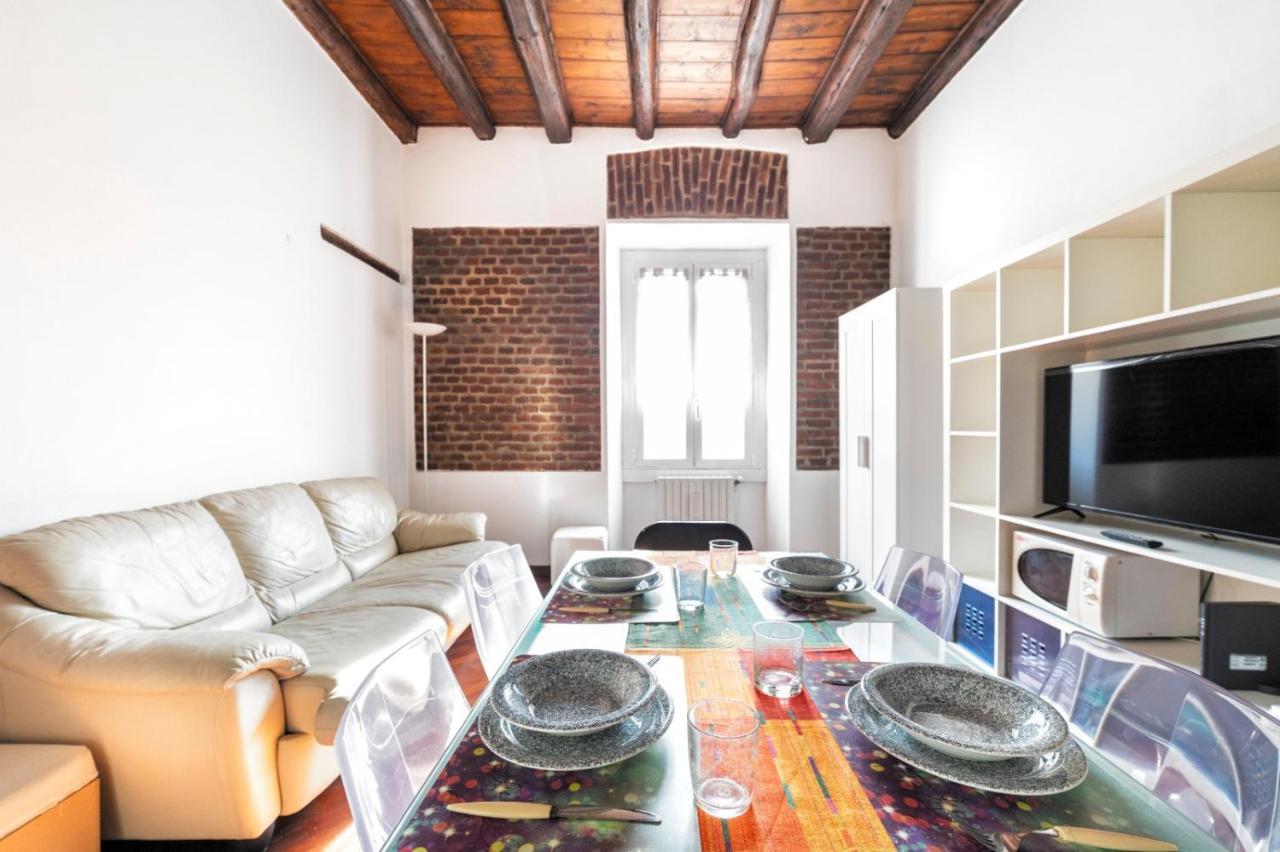 Porta Romana & Bocconi Cosy Apartment
