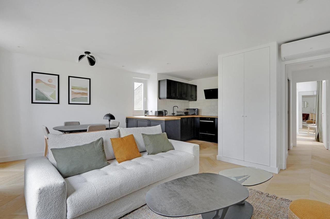 Pick a Flat's Apartment on Place du Tertre