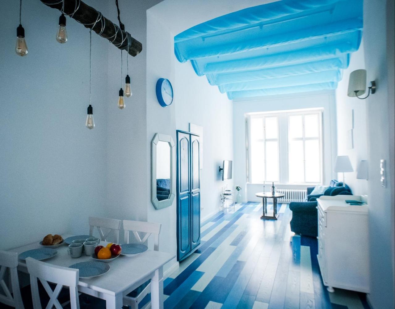 Pause Apartment with Free Parking (Adults Only)