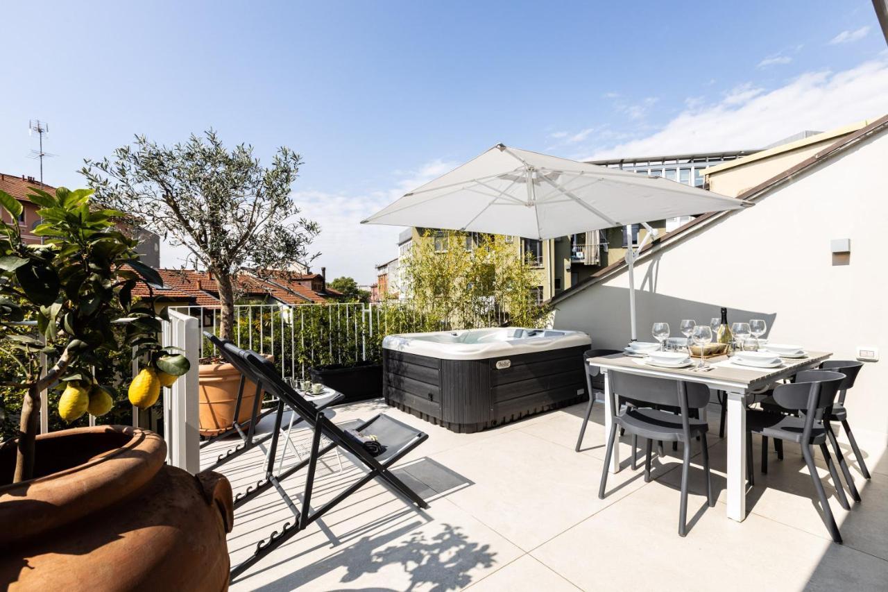 *Villa Olivo*With Private Terrace & Jacuzzi + 3bedrooms