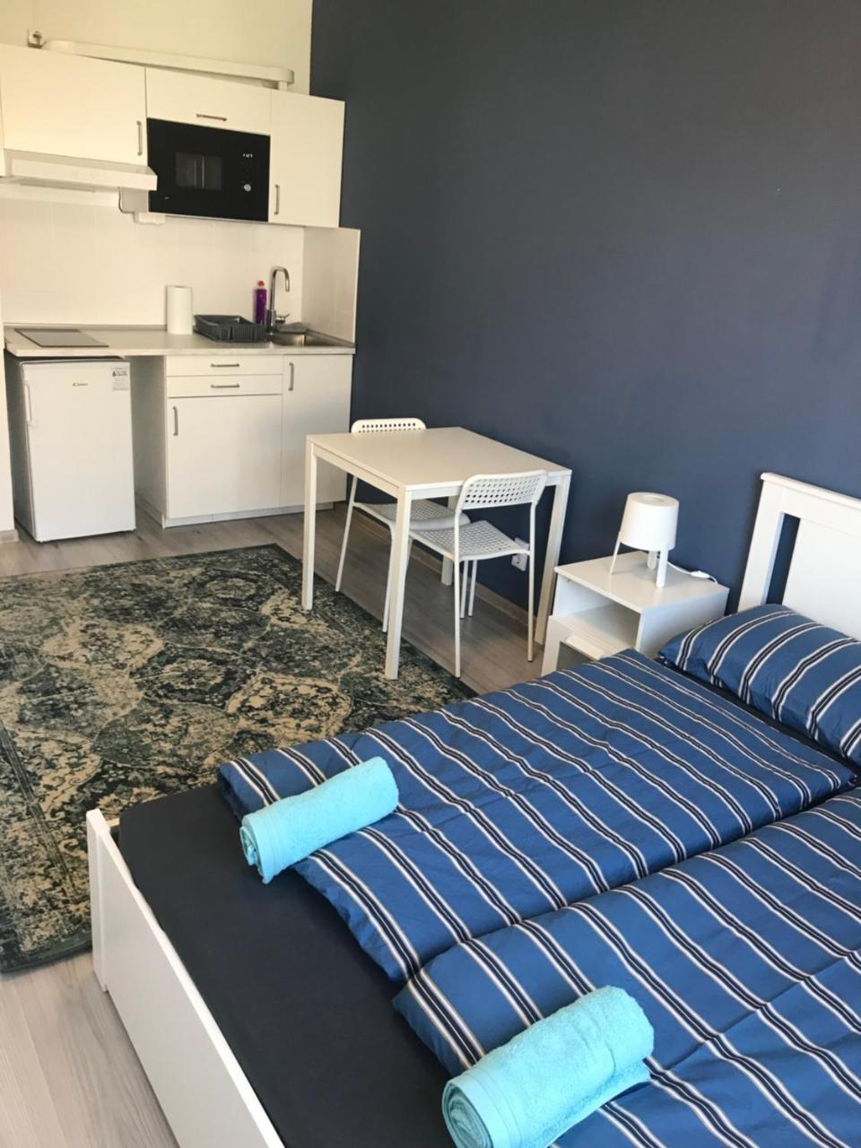 Roland Apartment Westnd