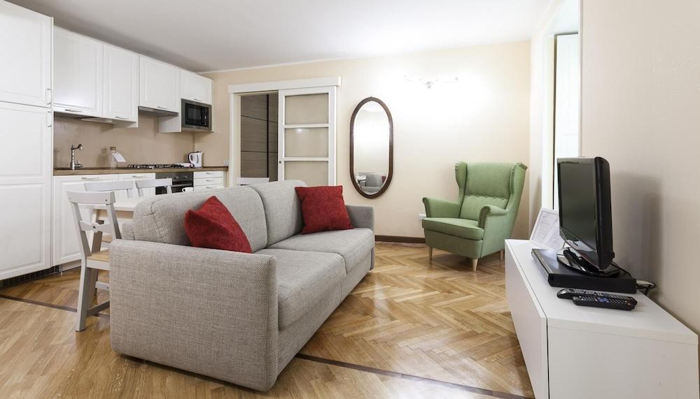 Palazzi 4