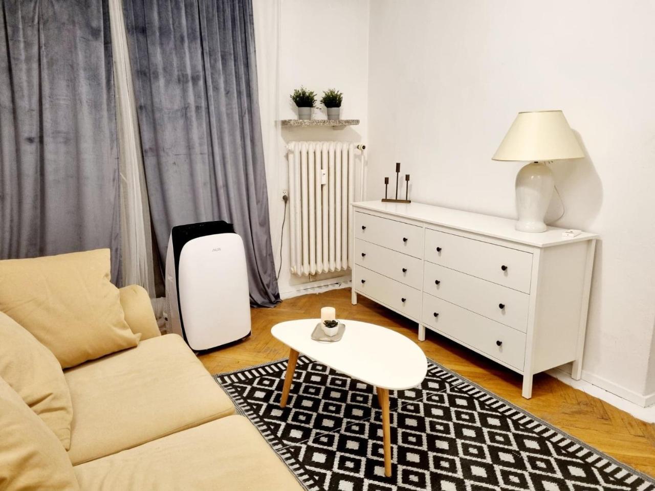 Apartament Miodowa Warszawa