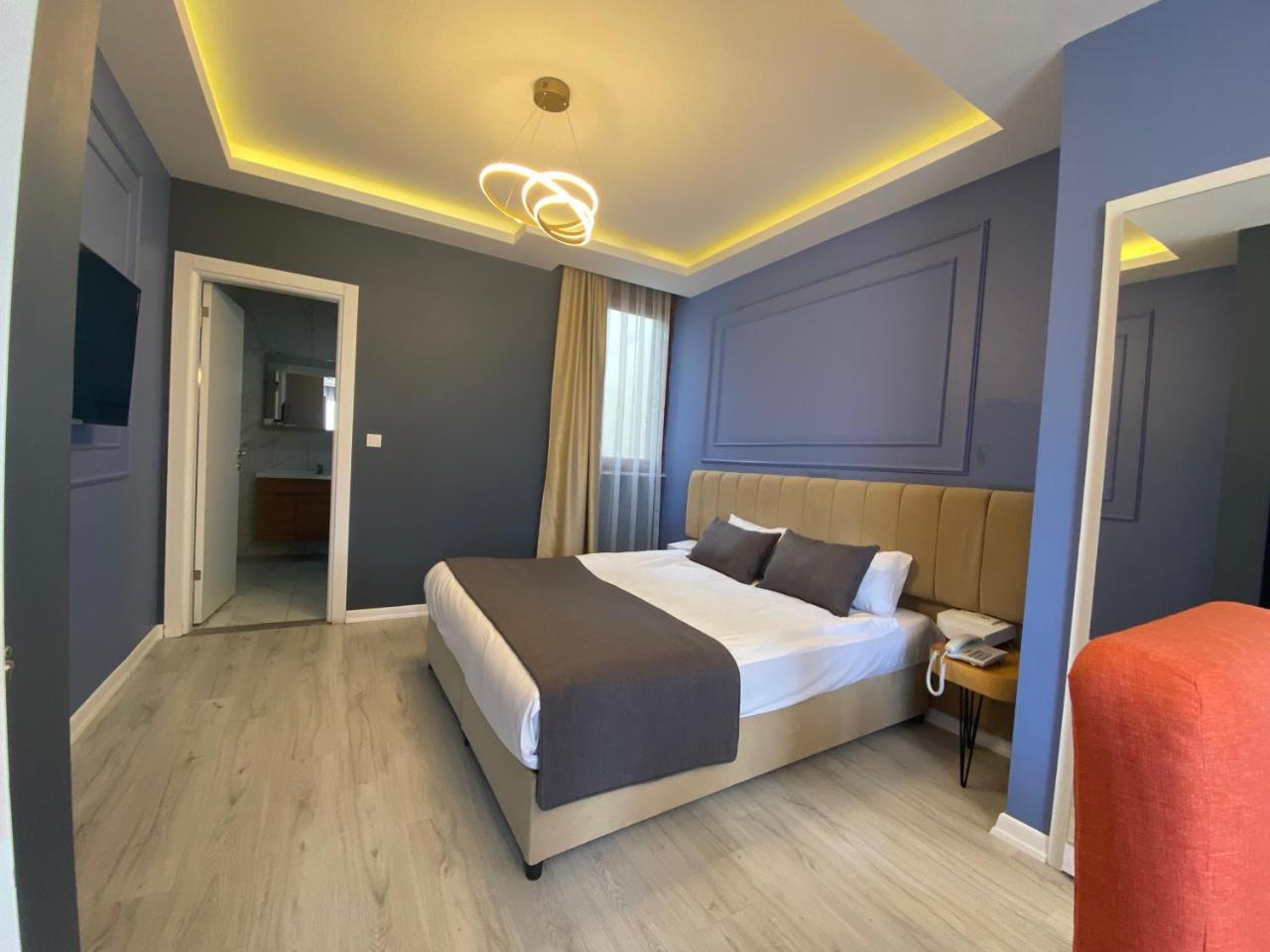 Alemeyn the Taksim Leons Hotel Cafe & SPA