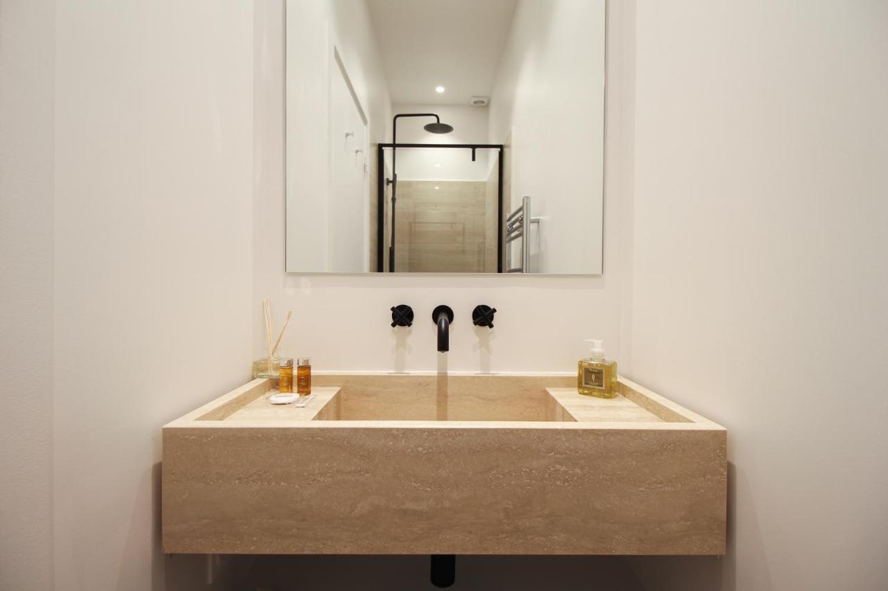 Modern Apt 3bdr/3bth - Louvre Museum/Tuileries (Adults Only)