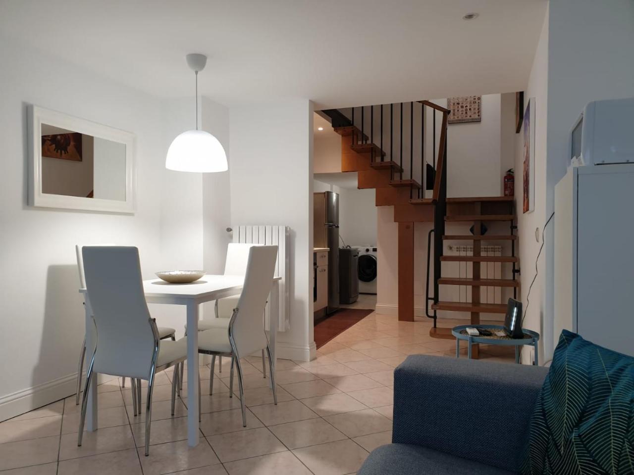 Kibilu - Via Tolmezzo - Ospedale San Raffaele - Stazione di Lambrate