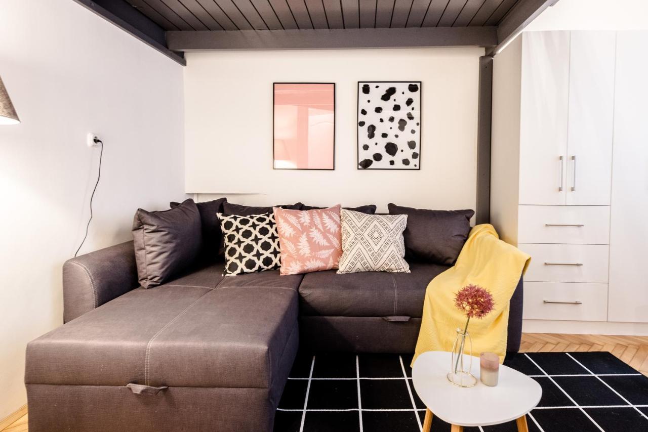 Rainbow Dream Apartment