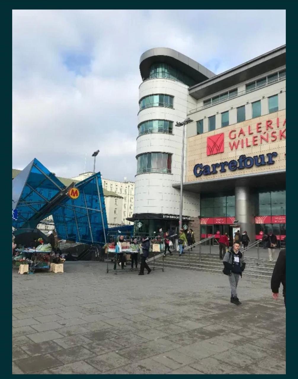 Zwykłe Mieszkanie Na Wilenska, Trzy Przystanki Do Starego Miasta,Dwa Przystanki Do Szpitala Praskiego, Украинским Морякам, Кто Будет Сдавать Экзамены В Морричсервисе, Очень Удобно,Одна Остановка Автобуса До Офиса