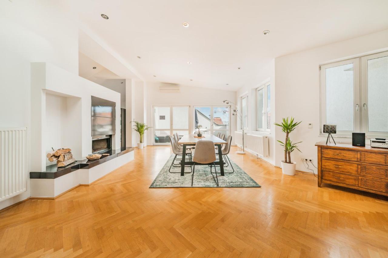 Penthouse Apartment - Sauna - Terrasse - Kamin - AC