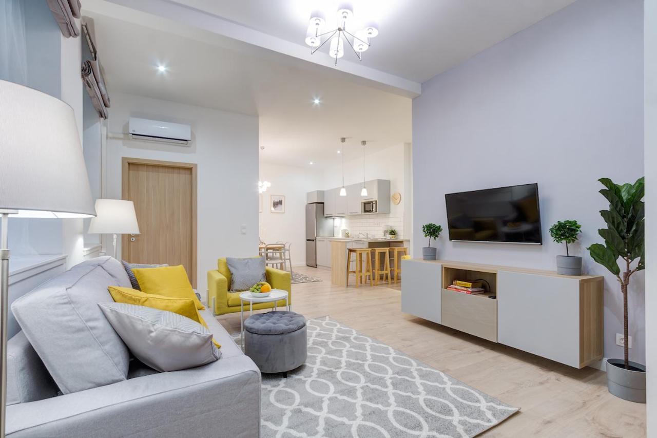 Rozsa Apartments