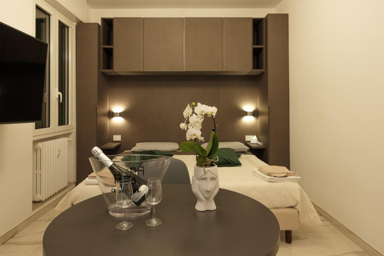 Zeus-08: Splendido Monolocale, Zona San Siro