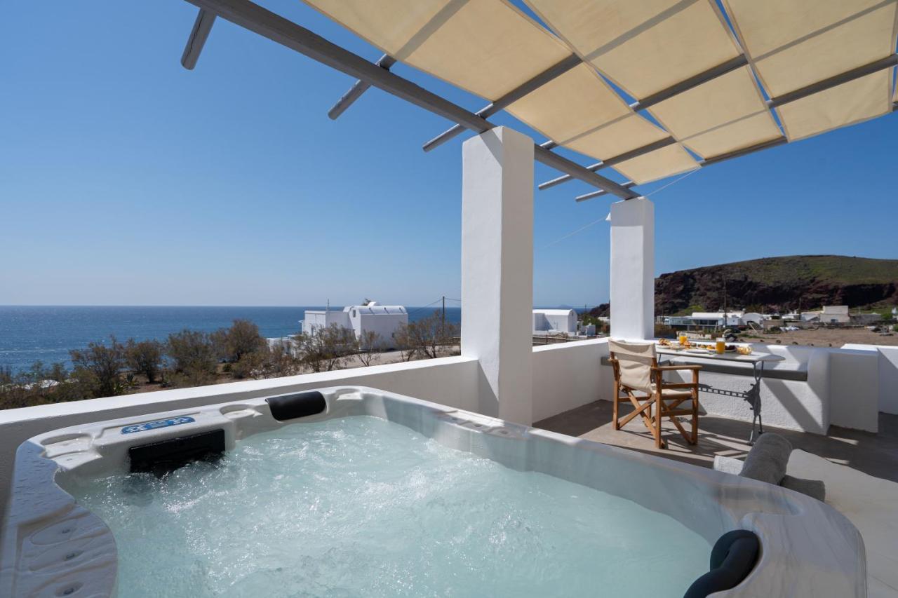 Red Beach Harmony Suites Modestos
