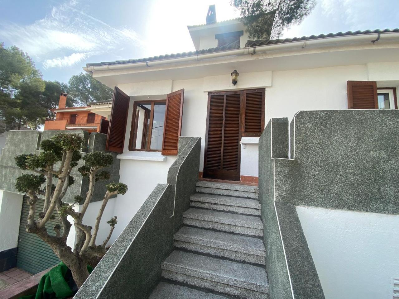 Chalet Cerca a la Playa Con Jardin Y Barbacoa