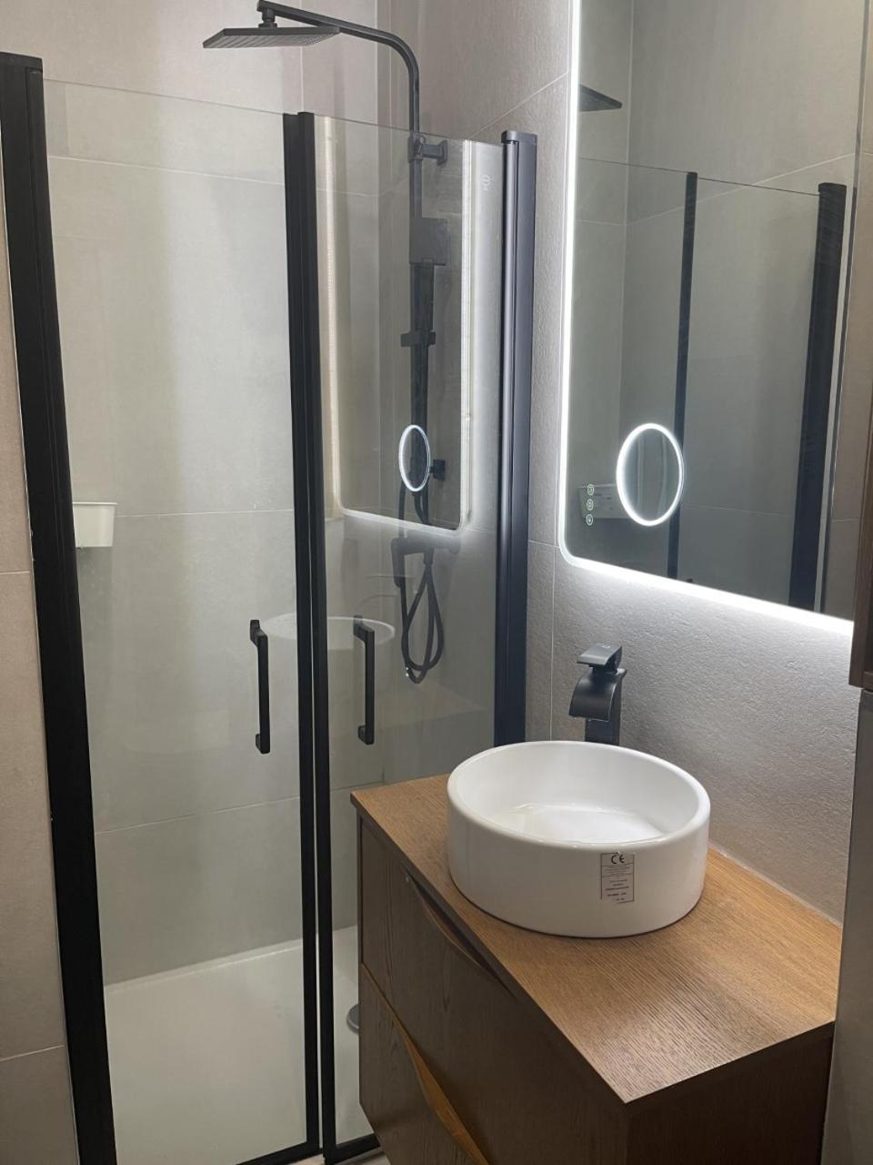 Lovely Flat Next To Montmartre