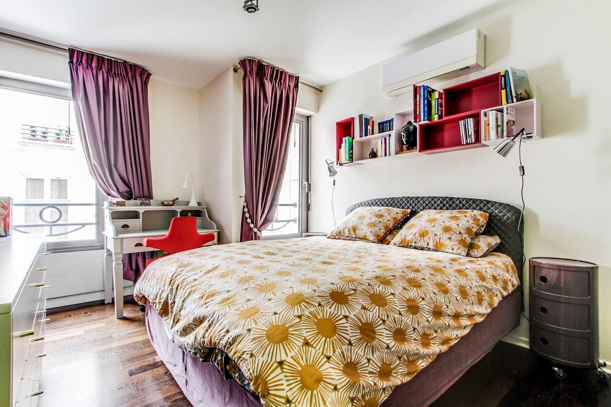 Old Temple · Marais - Old Temple