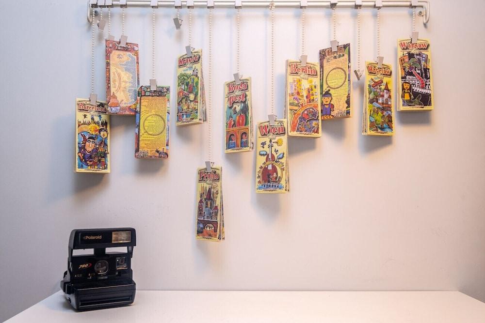 Flat with Balcony Near Bull Statue in Kadikoy