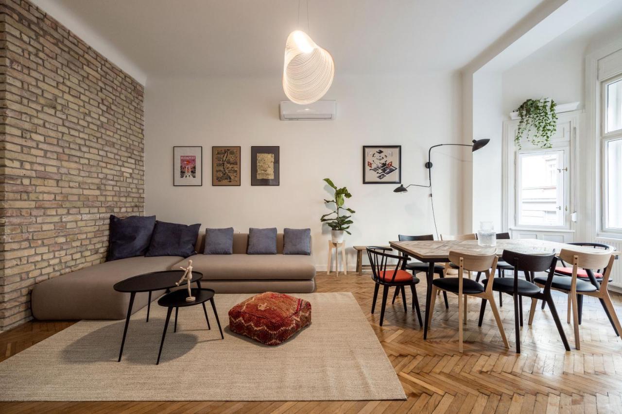 Sunshine Sprint Luxury Apartment