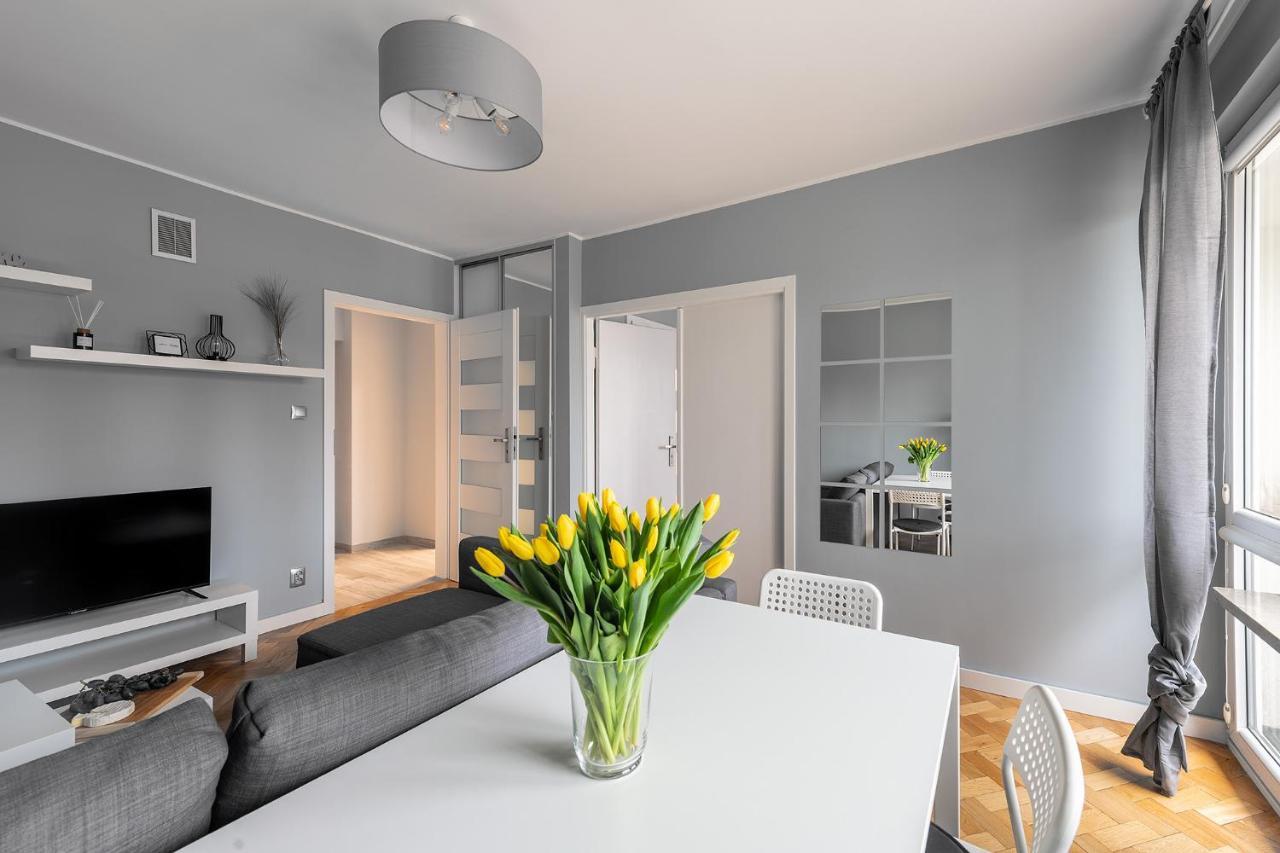 Jagiellonska 64 Prywatne Mieszkanie Z Oddzielna Sypialnia I Balkonem Samodzielne Zameldowanie!