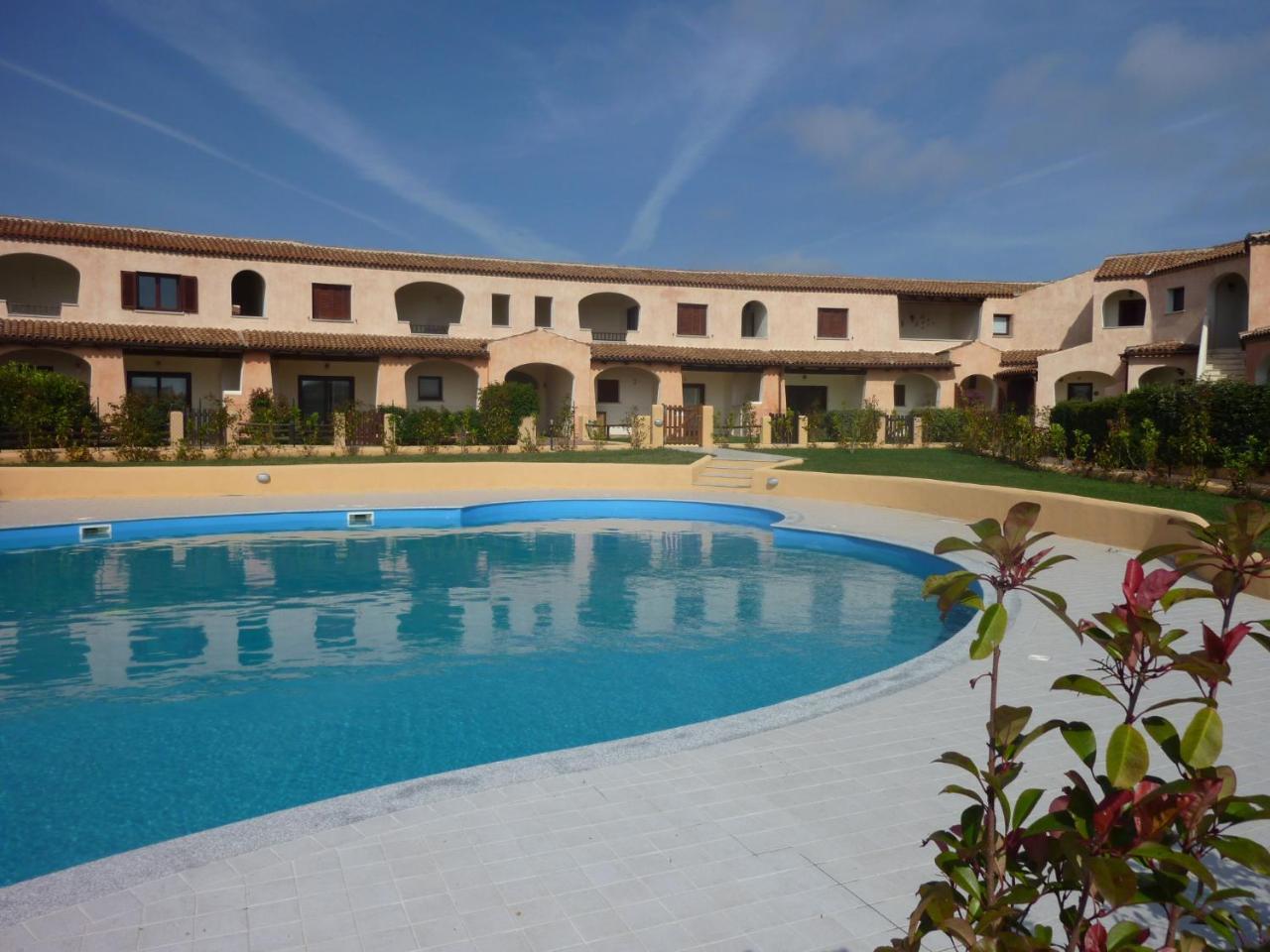 Residence Le Ginestre / Ataras