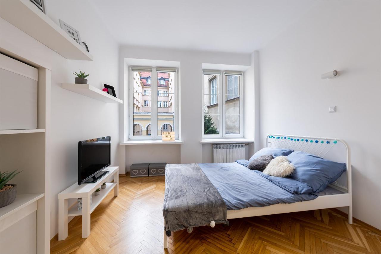 Krakowskie Przedmiescie 63 Prywatne Mieszkanie Na Starowce 50m Od Placu Zamkowego Samodzielne Zameldowanie!