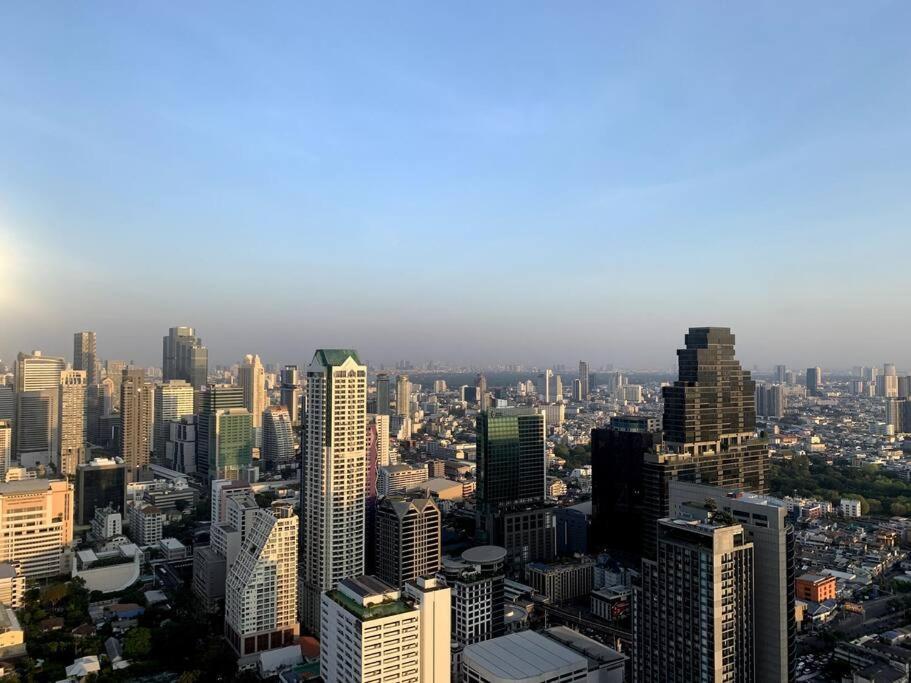 Central Bangkok Loft Style Skyline 100 Sq.M. Apt